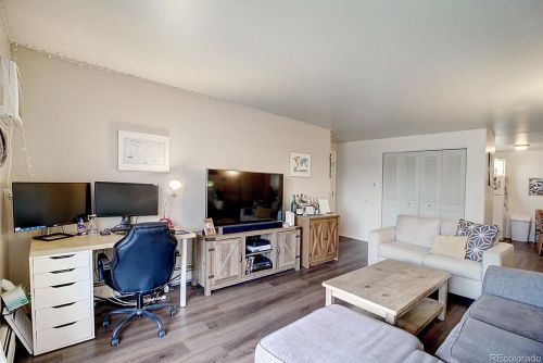 65 Clarkson St, Denver CO  80218-3701 exterior