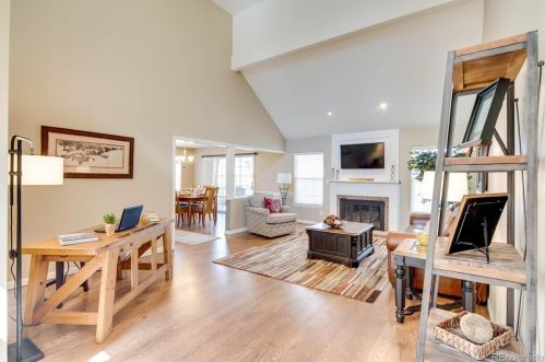 7162 Poplar St, Englewood CO  80112-1636 exterior