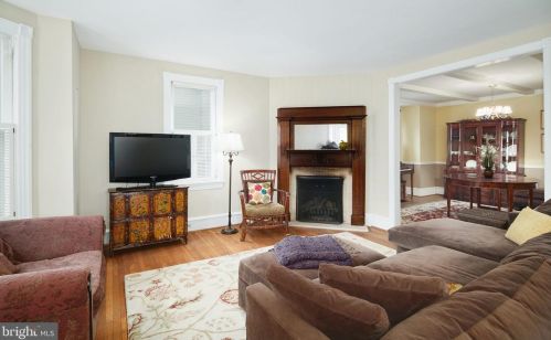 67 Euclid Ave, Haddonfield NJ 08033-2553 exterior