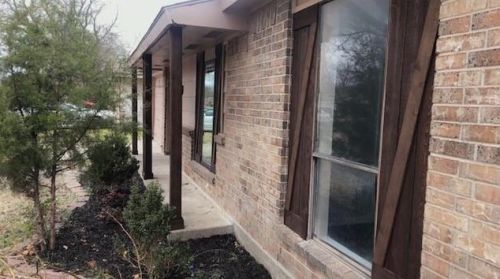 1729 Whiteoak Dr, Garland, TX 75040-5379