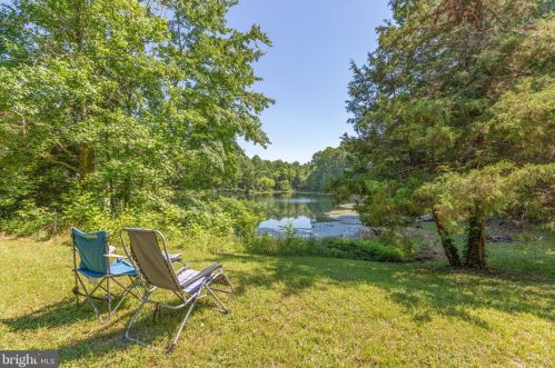 10103 Stanley Ct, Spotsylvania, VA 22553-7618