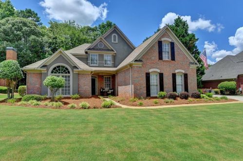 6315 Sterling Dr, Suwanee, GA 30024-3477