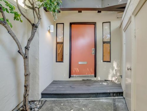 402 Pepper Ave, Palo Alto, CA 94306-2236