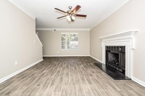 6837 Hiddenlake Dr, Rex GA  30273-2164 exterior