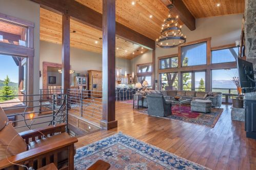 13596 Ski Slope Way, Truckee, CA 96161-7076