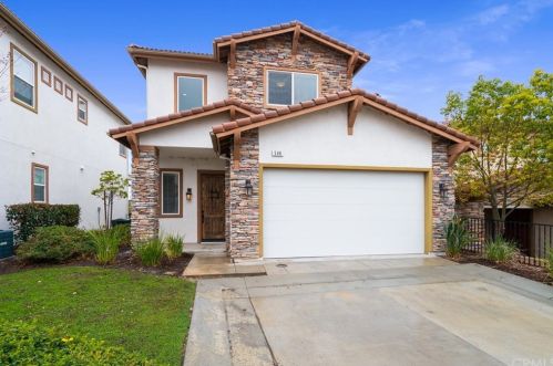 548 Via Pueblo, Riverside, CA 92507-7710