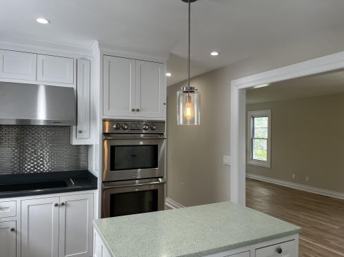 53 Mead Ave, Greenwich CT  06830-6812 exterior