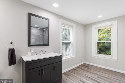 228 Pne St, Lancaster PA  17603-3435 exterior