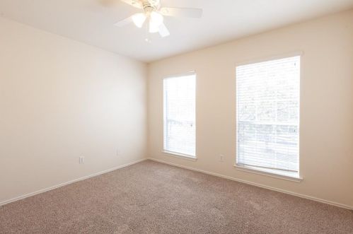 494 Sampson, Uhland TX  78640-4325 exterior