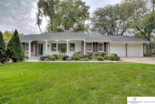 1130 99th Cir, Omaha, NE 68114-2114