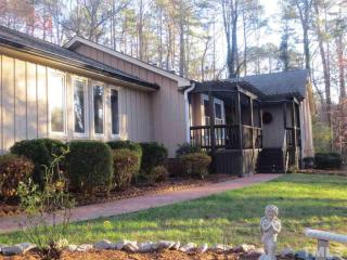 2829 Patrie Pl, Raleigh, NC 27613-6512
