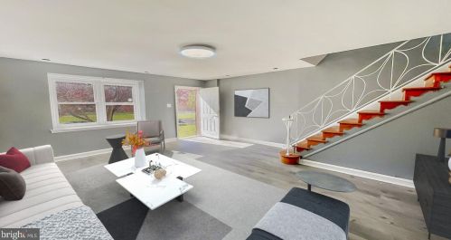 639 Garland St, Philadelphia, PA 19120-2644