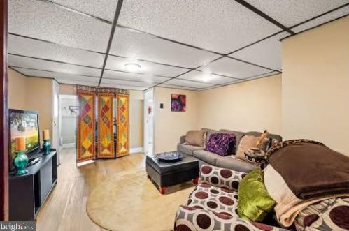 2613 13 St, Philadelphia PA  19133-1105 exterior