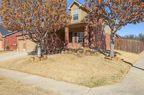 1020 Shearwater Ave, Aubrey, TX 76227-7585