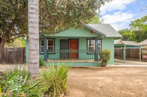 5766 Grand Ave, Riverside CA  92504-1300 exterior