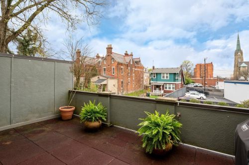 2731 Cleinview Ave, Cincinnati OH  45206-1843 exterior