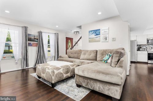 84 Kennedy Dr, Severna Park MD 21146-3007 exterior