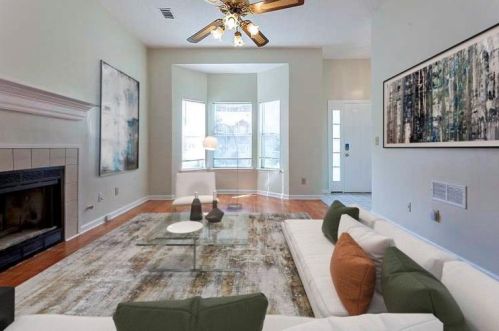 4899 Hairston Pl, Stone Mountain, GA 30088-1941