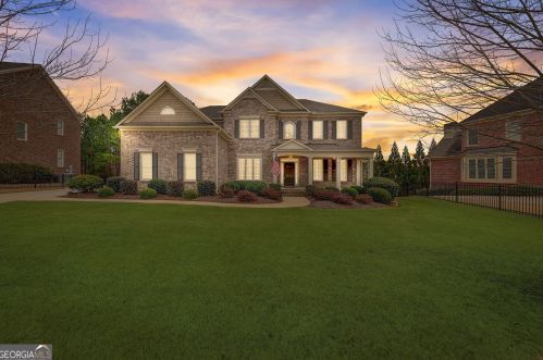 864 Tarpley Ln, Kennesaw, GA 30152-6230