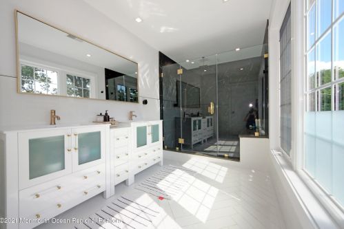 39 Harrison Ave, Tinton Falls NJ  07701 exterior