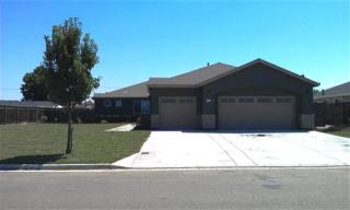 7894 Zilli Dr, Tracy, CA 95304-8152