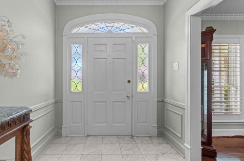 6127 Dilbeck Ln, Dallas TX  75240-5350 exterior