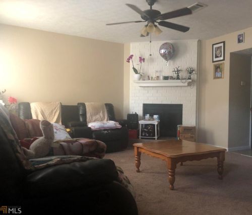 1035 Green Valley Dr, Conyers, GA 30012-4202