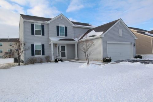 2421 Justin Ln, Pingree Grove IL  60140-9030 exterior
