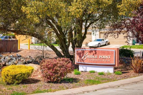 285 Bridle Point Cir, Copperopolis, CA 95228-9359