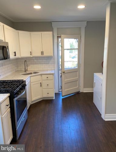 117 Summit Ave, Tavistock NJ  08033-1837 exterior