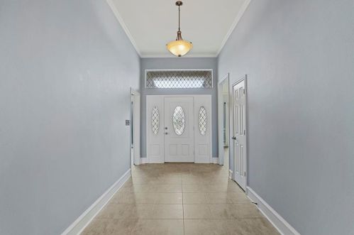 2221 Lorraine Dr, Carrollton TX 75006-4322 exterior