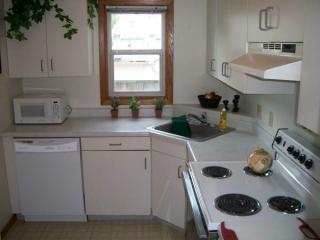 2539 Cole Ave, Minneapolis MN  55414-2667 exterior