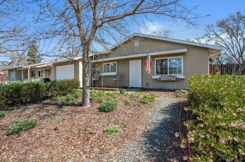 9649 Mardelle Way, Elk Grove, CA 95624-2439