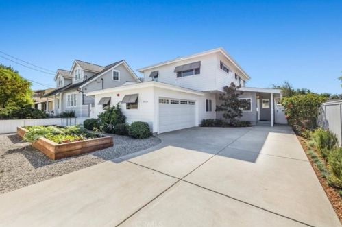 1416 11th St, Manhattan Beach, CA 90266-6108