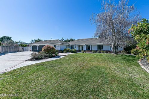 1470 Foxenwood Dr, Santa Maria, CA 93455-6714