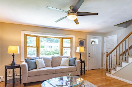 25 Conant Rd, Nashua, NH 03062-1803