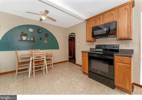 6819 Vale Summit Ln, Middletown MD  21769-6637 exterior