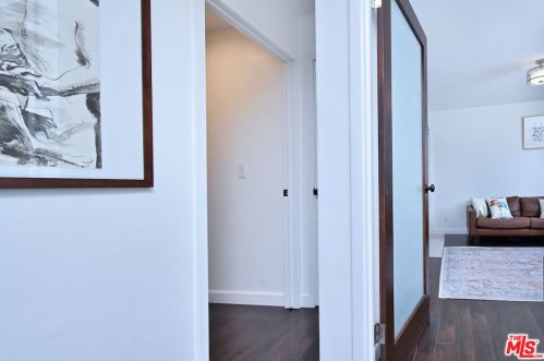 14609 Albers St, Van Nuys CA  91411-3711 exterior