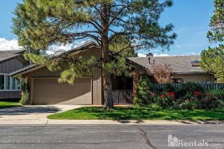 3 Beacon Hill Ln, Englewood CO  80111-5239 exterior