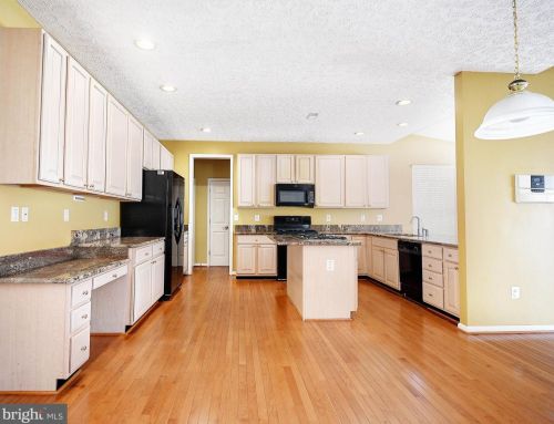 583 Windsong Dr, Aberdeen MD  21001-1809 exterior