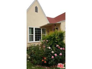 523 Kings Rd, Los Angeles CA  90048-6005 exterior