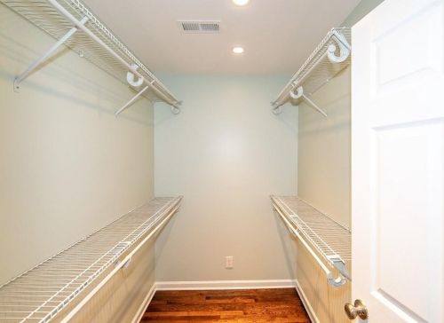 2829 Horse Shoe Dr, Atlanta GA  30316-4219 exterior