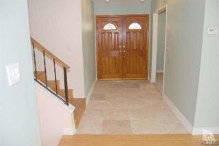 1076 Calle Contento, Thousand Oaks CA  91360-6107 exterior