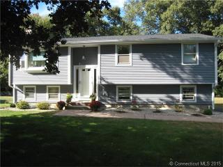 31 Seneca Dr, Vernon, CT 06066-4827