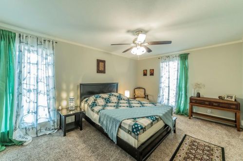 4128 Alicante Ave, Fort Worth TX  76133-5561 exterior