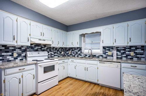 302 Merrill Ln, Lagrange, GA 30241-0014