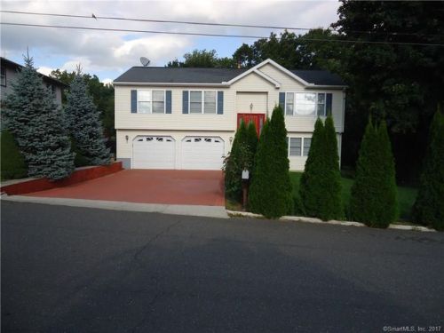 256 Meriline Ave, Waterbury, CT 06705-2921