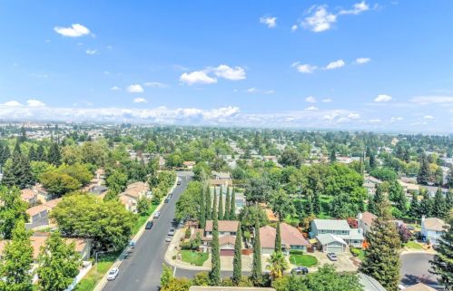 163 Quail Ct, Vacaville, CA 95687-3330