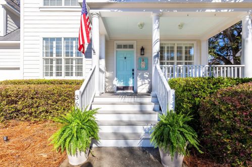 3609 Higgins Dr, Mount Pleasant, SC 29466-6891