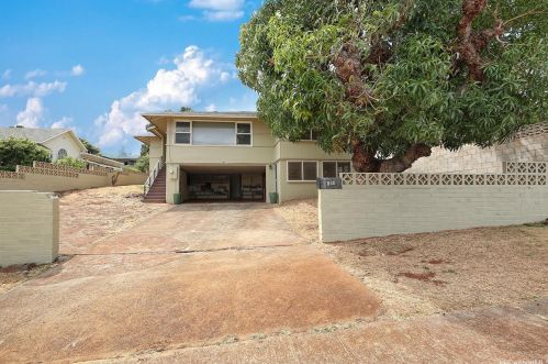 850 15th Ave, Honolulu, HI 96816-3614